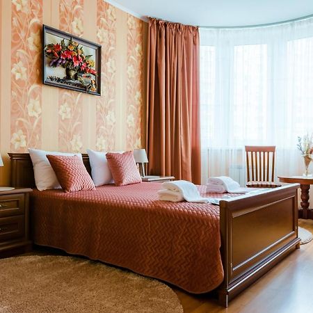 Poznyakoff Aparthotel Kyiv Exterior photo
