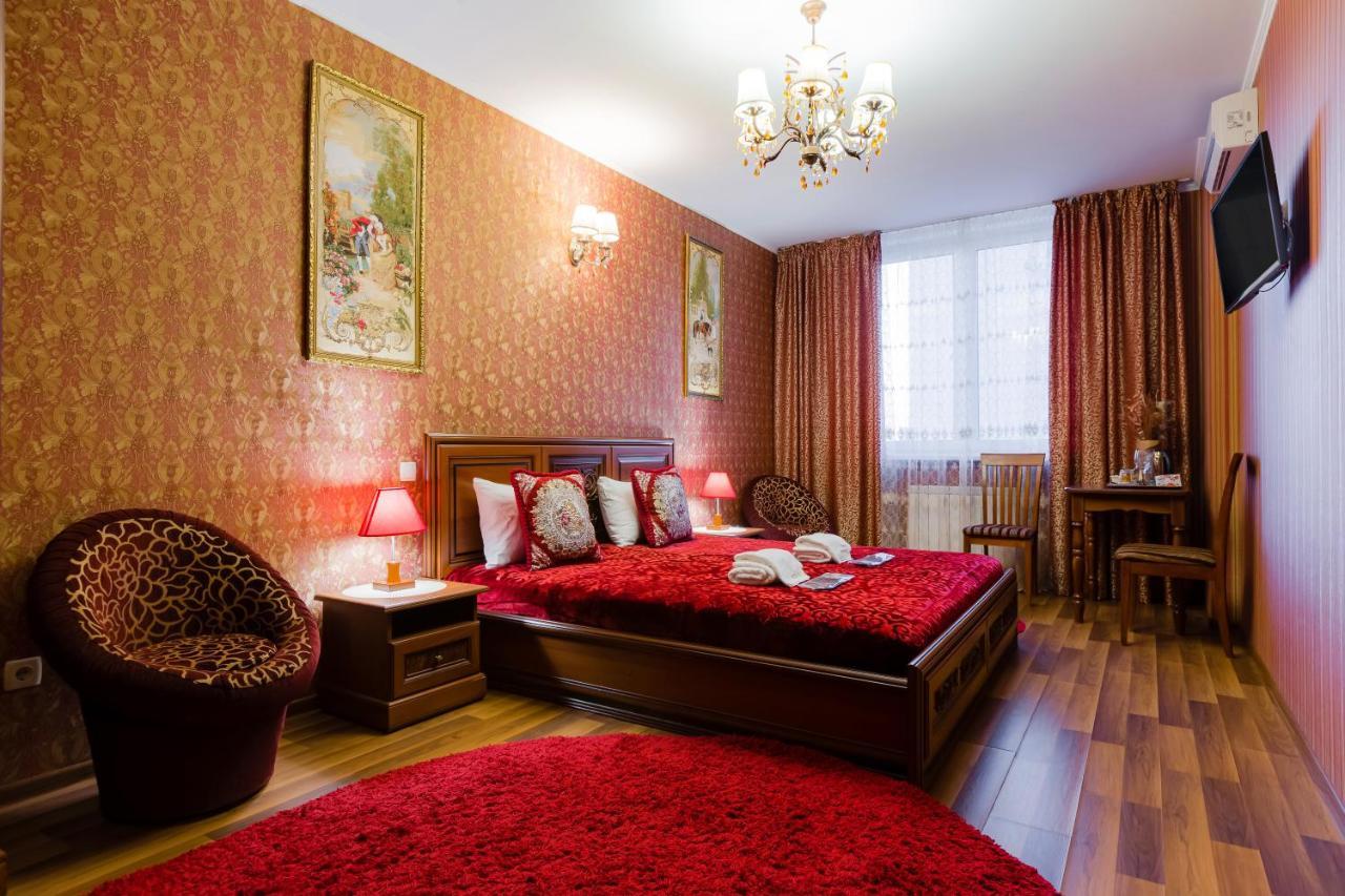 Poznyakoff Aparthotel Kyiv Exterior photo