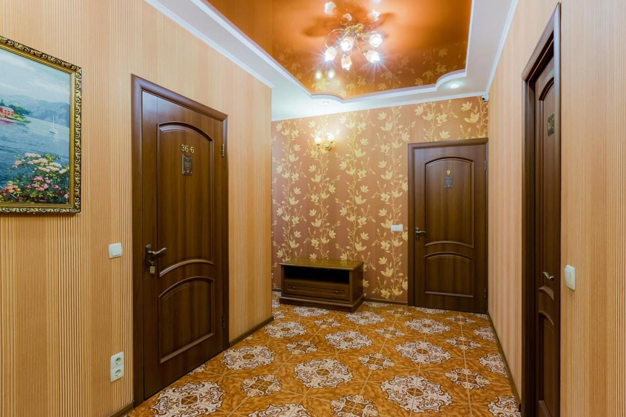 Poznyakoff Aparthotel Kyiv Exterior photo